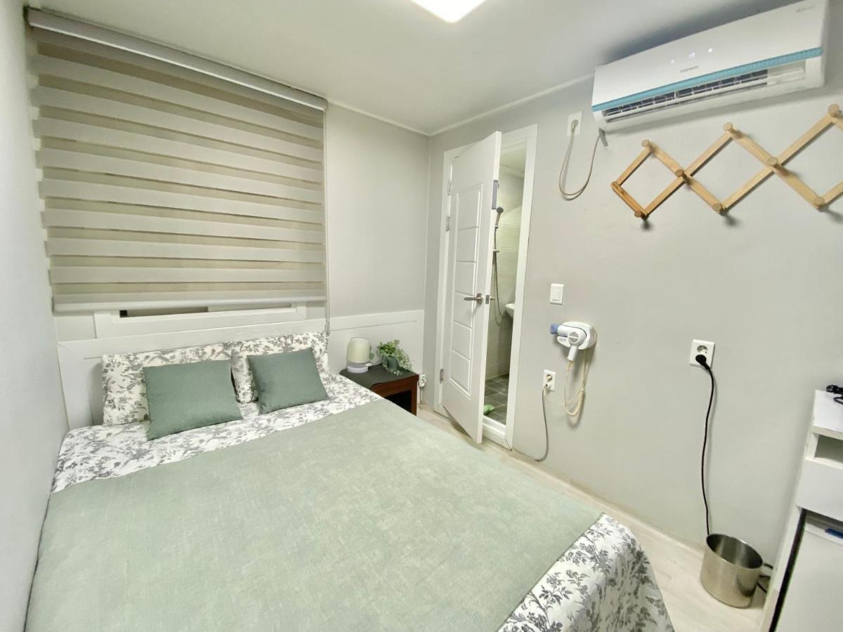 Jibida Urban Inn Seoul Bagian luar foto