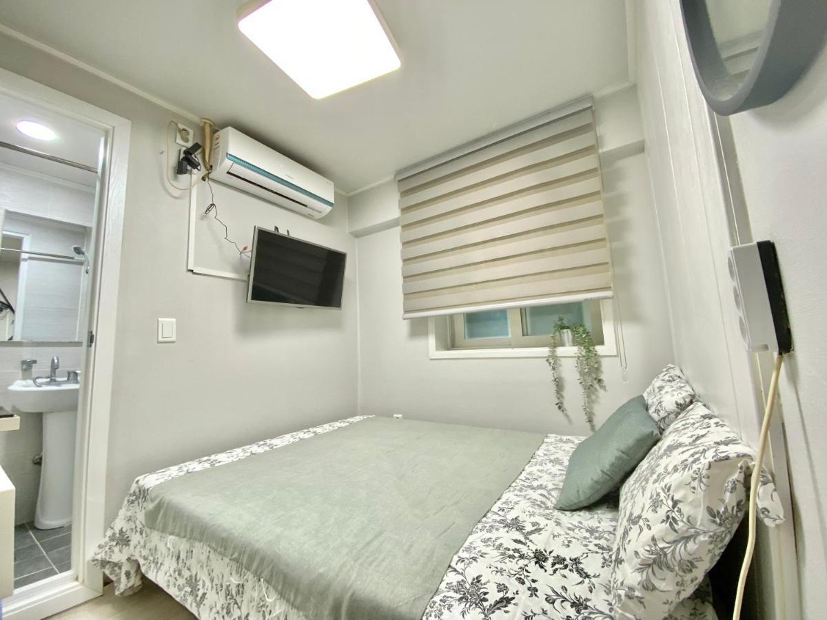 Jibida Urban Inn Seoul Bagian luar foto