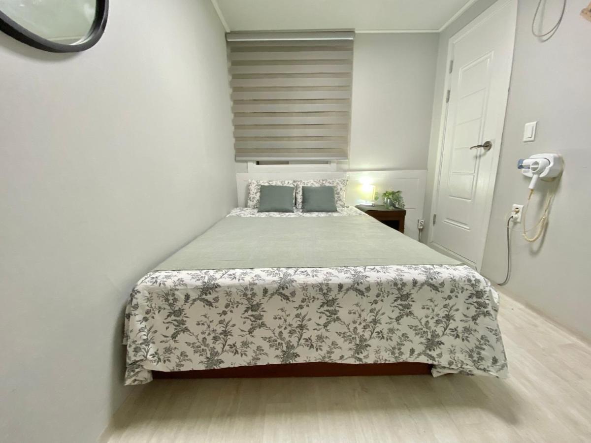 Jibida Urban Inn Seoul Bagian luar foto